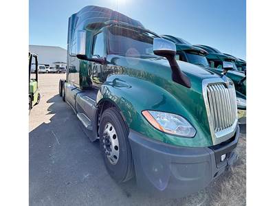 International LT625 Sleeper Semi Truck - 73" Sky-Rise, Cummins 450HP