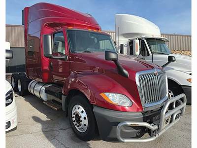 International LT625 Sleeper Semi Truck - 73" Hi-Rise, 450HP