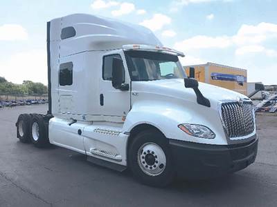International LT625 Sleeper Semi Truck - 73" Sky-Rise, Cummins 450HP
