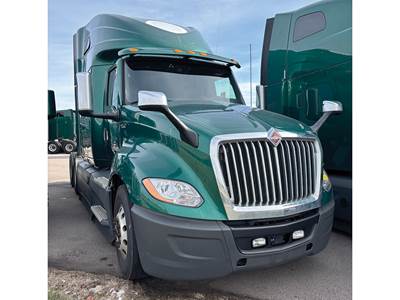 International LT625 Sleeper Semi Truck - 73" Sky-Rise, Cummins 450HP