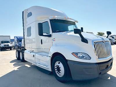 International LT625 Sleeper Semi Truck - 73" Sky-Rise, Cummins 450HP