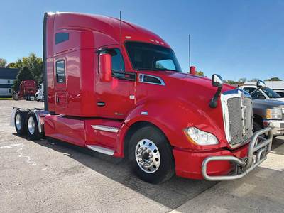 Kenworth T680 Sleeper Semi Truck - 76" High-Roof, Paccar 455HP