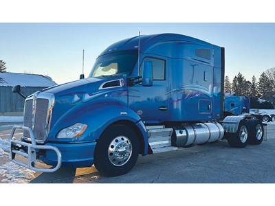 Kenworth T680 Sleeper Semi Truck - 76" Mid-Roof, Paccar 455HP
