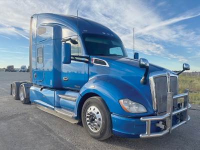 Kenworth T680 Sleeper Semi Truck - 76" High-Roof, Cummins 500HP