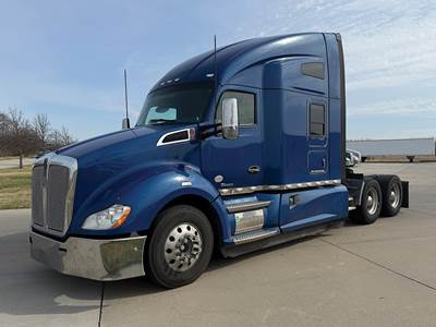 Kenworth T680 Sleeper Semi Truck - 76" High-Roof, Cummins 500HP