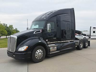 Kenworth T680 Sleeper Semi Truck - 76" High-Roof, Cummins 500HP