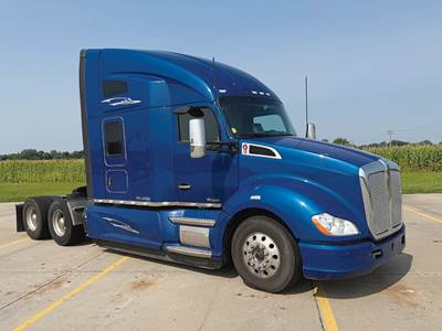 Kenworth T680 Sleeper Semi Truck - 76" High-Roof, Cummins 500HP