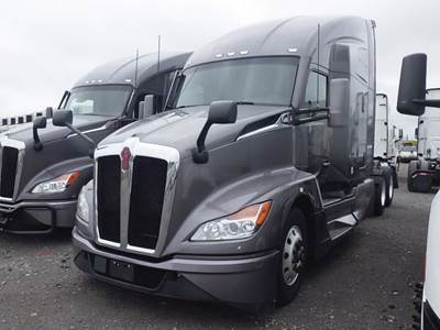 Kenworth T680 Sleeper Semi Truck - 76" High-Roof, Cummins 450HP