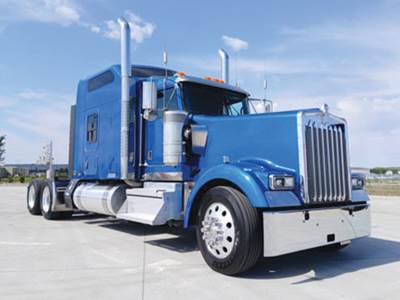 Kenworth W900L Sleeper Semi Truck - 86" Studio, Cummins 500HP