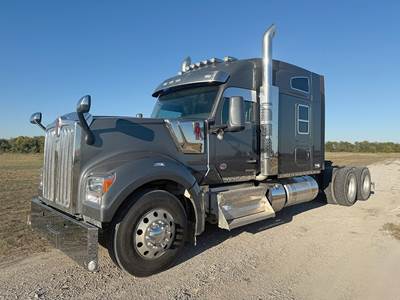 Kenworth W990 Sleeper Semi Truck - 76" Mid-Roof, Paccar 510HP
