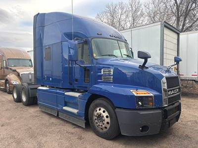 Mack Anthem Sleeper Semi Truck - 70" Stand-Up, MP8 445HP