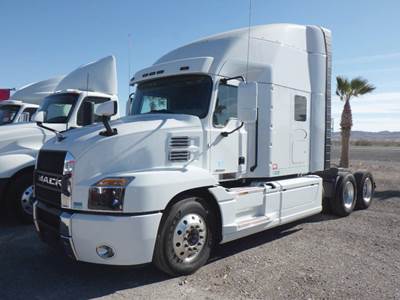 Mack Anthem Sleeper Semi Truck - 70" Stand-Up, MP8 445HP