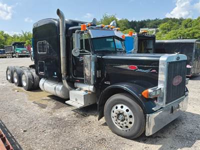 Peterbilt 379EXHD Sleeper Semi Truck - 70" Unibilt Stand-Up, Caterpillar 550HP