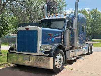 Peterbilt 379EXHD Sleeper Semi Truck - 70" Unibilt Stand-Up, Caterpillar 550HP