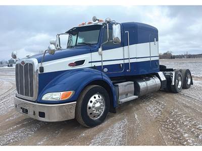 Peterbilt 384 Sleeper Semi Truck - 63" Unibilt Flat-Top, Paccar 455HP