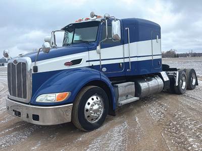 Peterbilt 384 Sleeper Semi Truck - 63" Unibilt Flat-Top, Paccar 455HP