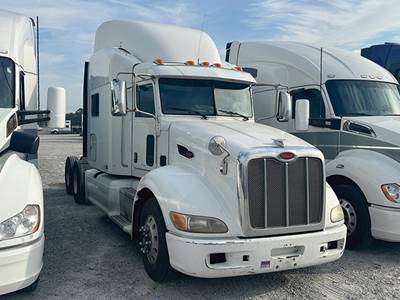 Peterbilt 386 Sleeper Semi Truck - 70" Unibilt Stand-Up, Cummins 450HP