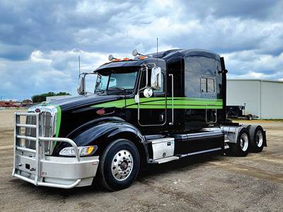 Peterbilt 386 Sleeper Semi Truck - 70" Unibilt Stand-Up, Detroit 500HP