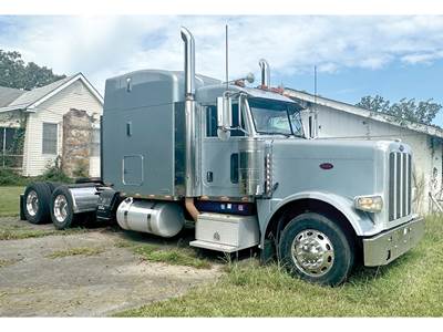 Peterbilt 388 Sleeper Semi Truck - 63" Unibilt Stand-Up, Cummins 500HP