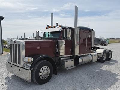 Peterbilt 389EXHD Sleeper Semi Truck - 72" Unibilt Flat-Top, Cummins 525HP