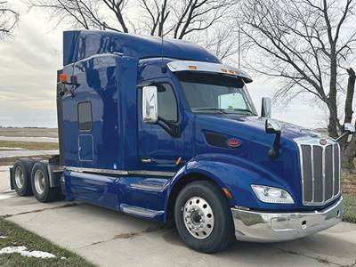 Peterbilt 579 Sleeper Semi Truck - 80" Unibilt High Roof, Paccar 455HP
