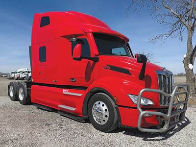 Peterbilt 579 Sleeper Semi Truck - 80" Ultraloft, Paccar 510HP