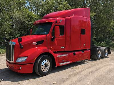 Peterbilt 579 Sleeper Semi Truck - 80" Unibilt High Roof, Paccar 455HP