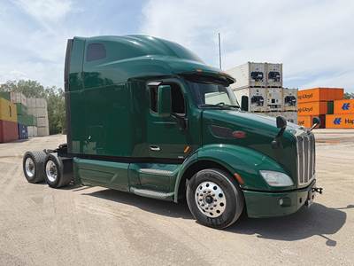 Peterbilt 579 Sleeper Semi Truck - 80" Ultraloft, Paccar 455HP