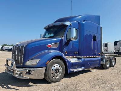 Peterbilt 579 Sleeper Semi Truck - 80" Unibilt High Roof, Detroit 500HP