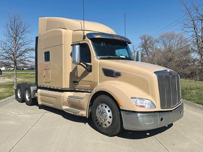 Peterbilt 579 Sleeper Semi Truck - 80" Unibilt High Roof, Cummins 500HP