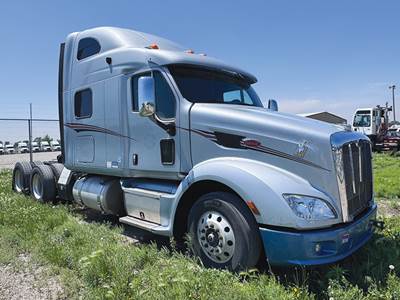 Peterbilt 587 Sleeper Semi Truck - Premium Length High Roof, Cummins 450HP
