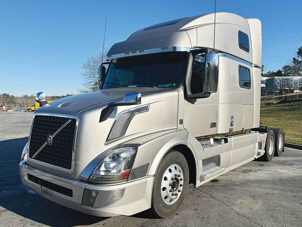 2017 Volvo VNL780 Sleeper Semi Truck D13 455HP For Sale Hampton, GA