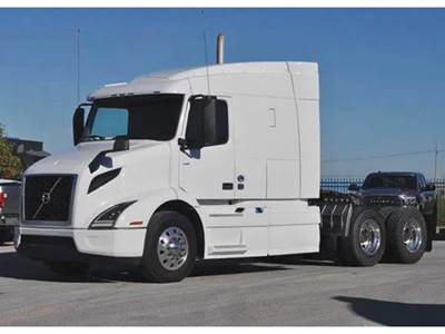 Volvo VNR 640 Sleeper Semi Truck - D13 40000HP