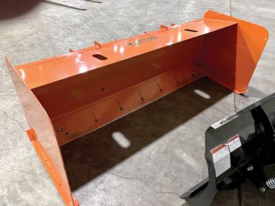 New 82 Inch Snow Pusher. Located In Greeley, Co And SELLInG DURInG South Sioux