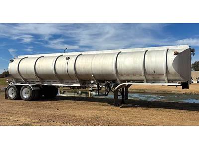 Fruehauf 37ft Tank Trailer - Air Ride