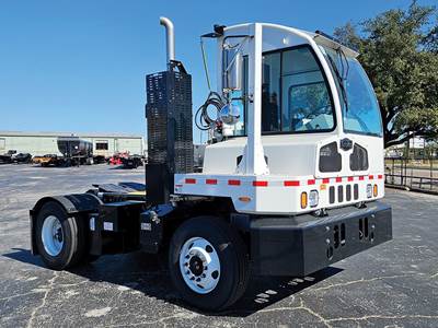 Autocar ACTT Yard Spotter Truck - 200HP