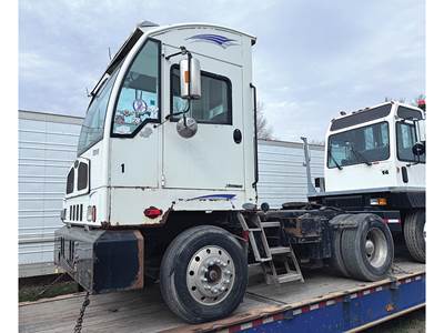 Autocar X-Spotter Raised Roof Yard Spotter Truck - 160HP