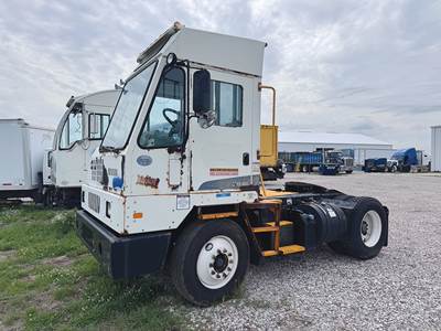 Kalmar Ottawa Yard Spotter Truck - 200HP