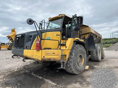 Komatsu HM400-3 Articulated Truck