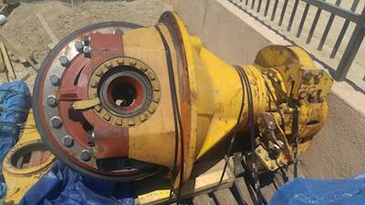 Komatsu 427-22-21000 FRONT AXLE DIFFERENTIAL