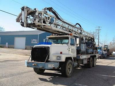 GEFCO SS25K Drilling Rig