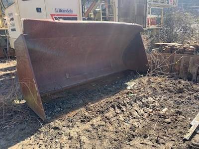 Komatsu WA600-1L Rock Bucket