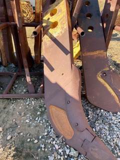 Komatsu D575A-2 Shanks