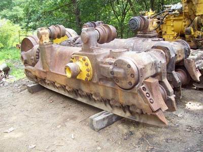 Komatsu D275A-2 Track Frame