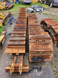 Komatsu D475A-5E0 Track Shoe / Pad