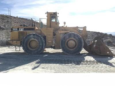 Caterpillar 992D Wheel Loader