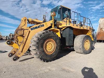 Komatsu WA600-6 Wheel Loader