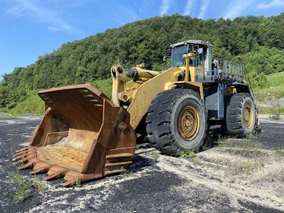 Komatsu WA900-3E0 Wheel Loader