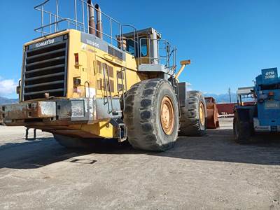 Komatsu WA900L-3 Wheel Loader