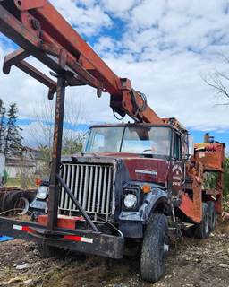 1989 Hood 24000 Log Loader